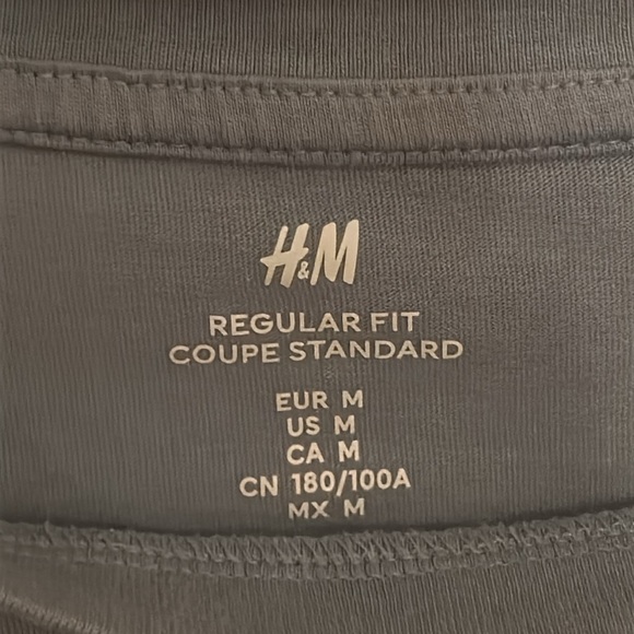 Men’s H&M blue, long sleeve shirt, size M - Picture 2 of 4